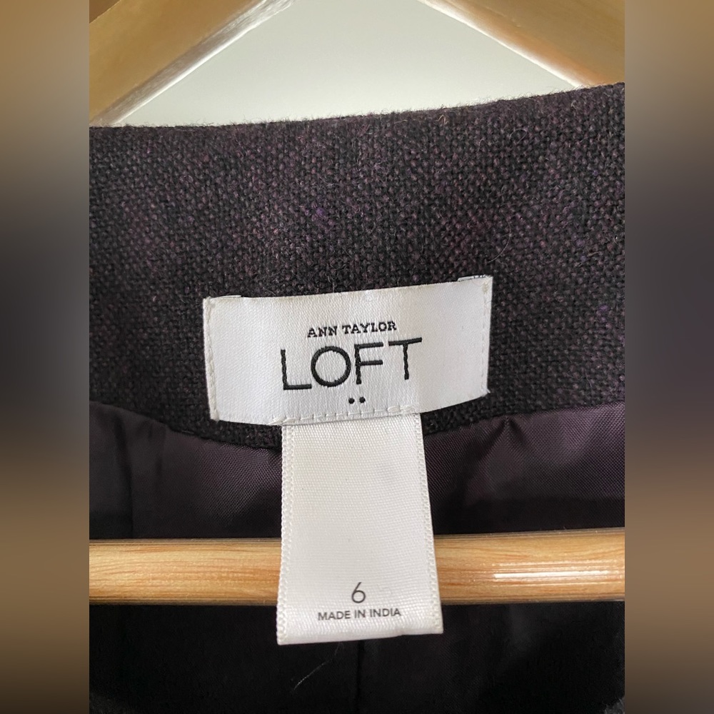 LOFT Ruffle Blazer Wool blend - Picture 5 of 5
